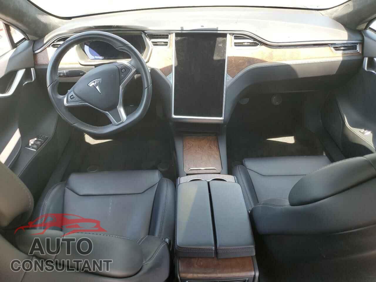 TESLA MODEL S 2017 - 5YJSA1E28HF213023