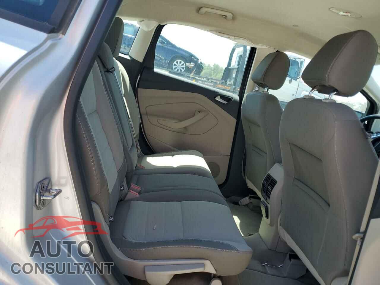 FORD CMAX 2016 - 1FADP5AUXGL102352
