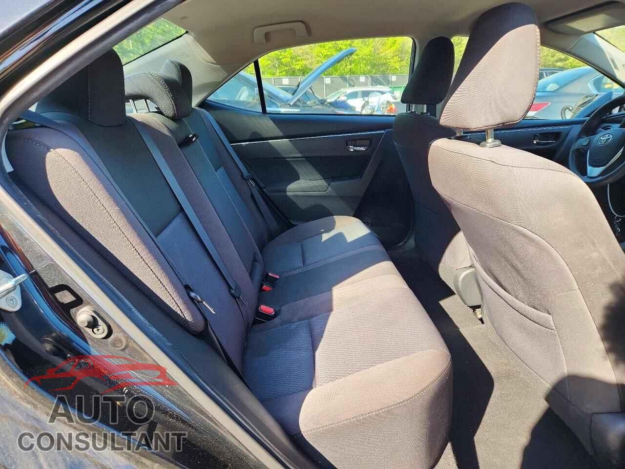 TOYOTA COROLLA 2017 - 2T1BURHE6HC756533