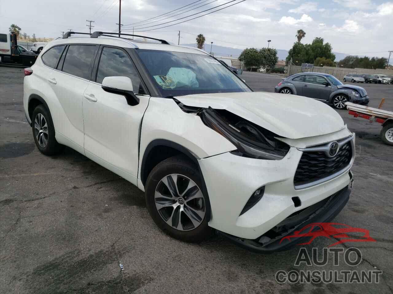 TOYOTA HIGHLANDER 2021 - 5TDHZRAHXMS520713