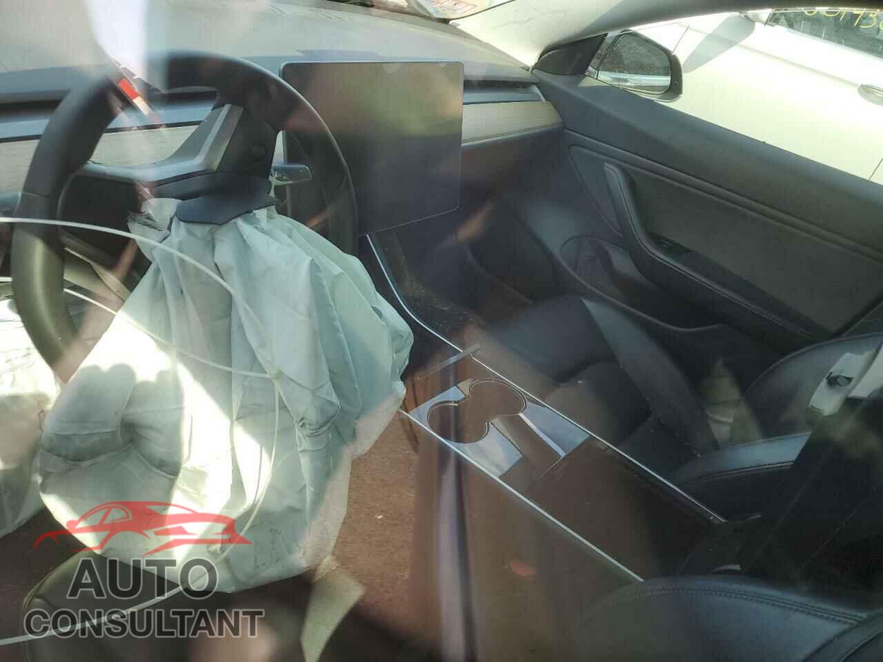 TESLA MODEL 3 2019 - 5YJ3E1EA5KF415809