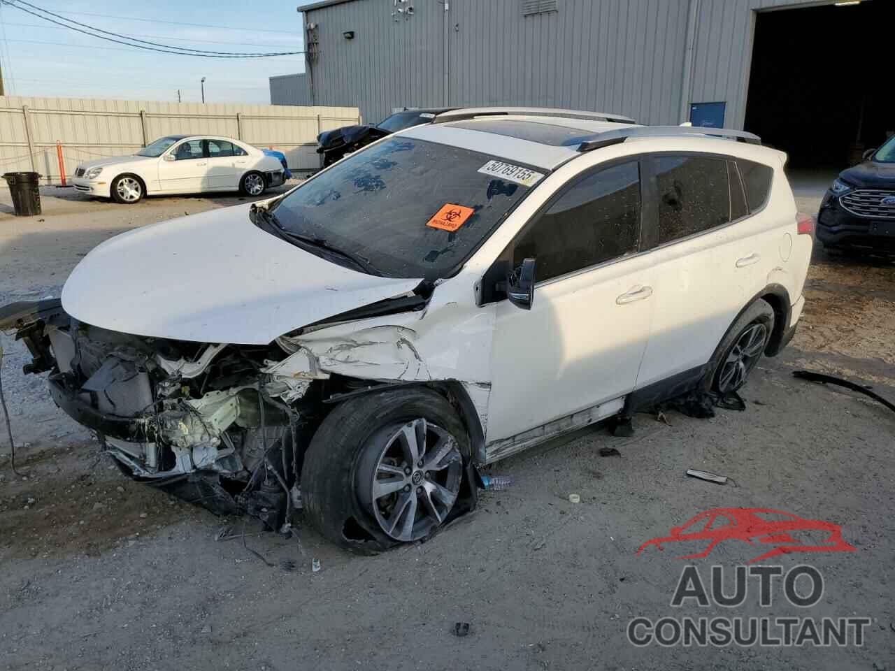 TOYOTA RAV4 2018 - 2T3WFREV9JW445285