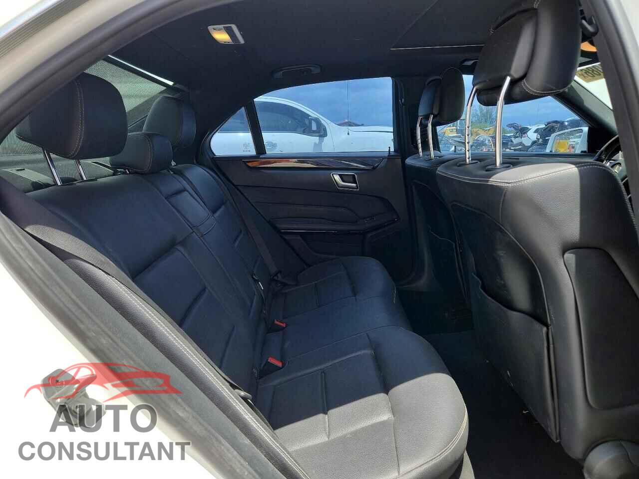 MERCEDES-BENZ E-CLASS 2015 - WDDHF5KB7FB120748