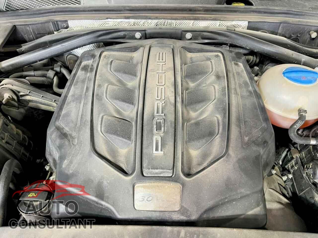 PORSCHE MACAN 2015 - WP1AB2A58FLB54790