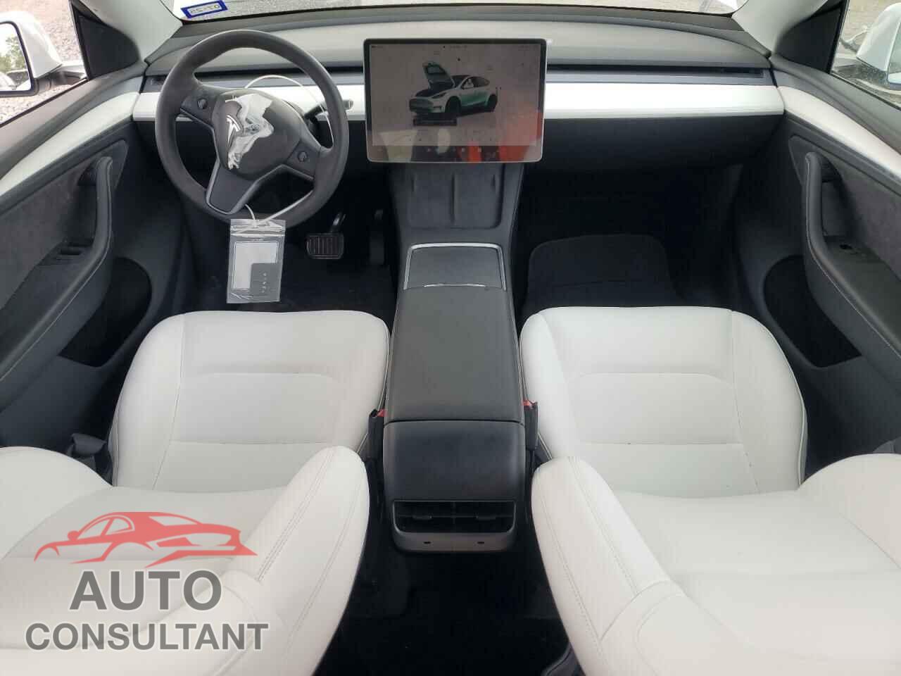 TESLA MODEL Y 2024 - 7SAYGDED1RA306169