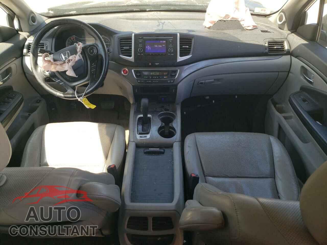 HONDA RIDGELINE 2017 - 5FPYK3F50HB006192