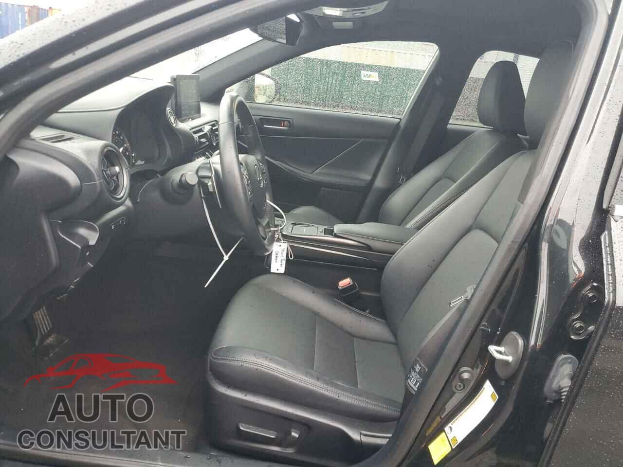 LEXUS IS 2023 - JTHCA1D26P5123020