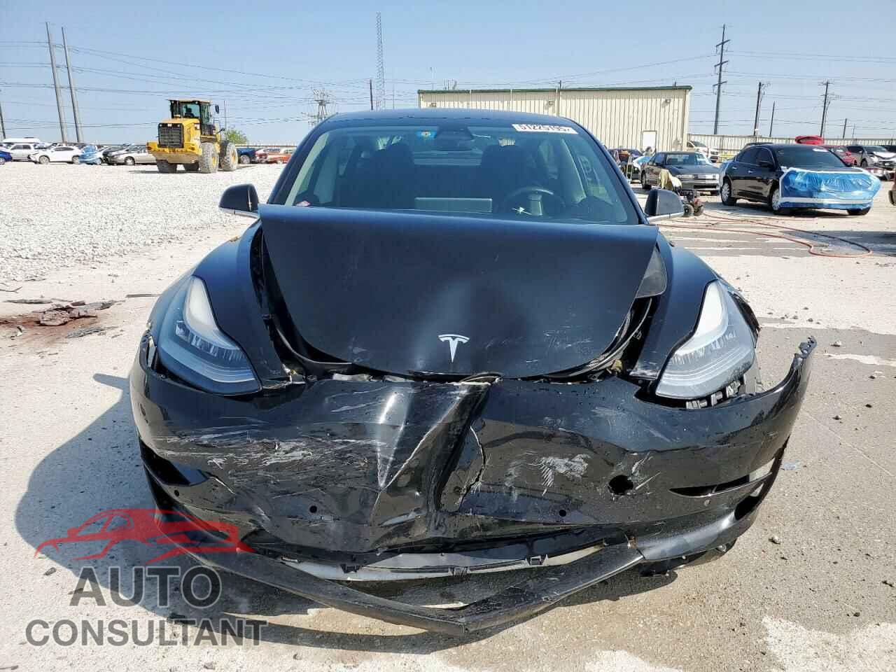 TESLA MODEL 3 2019 - 5YJ3E1EA9KF193033