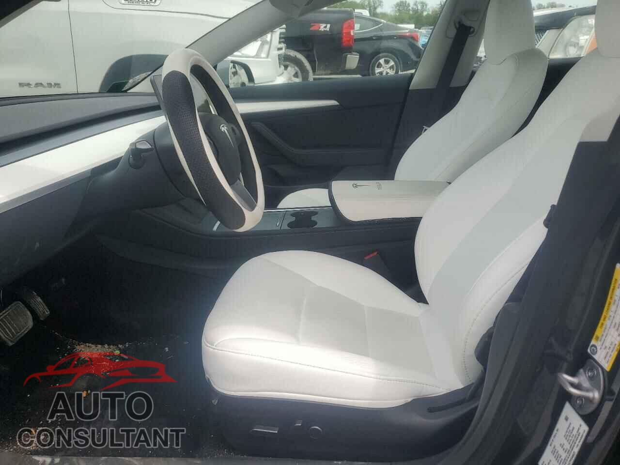 TESLA MODEL 3 2023 - 5YJ3E1EA7PF646623