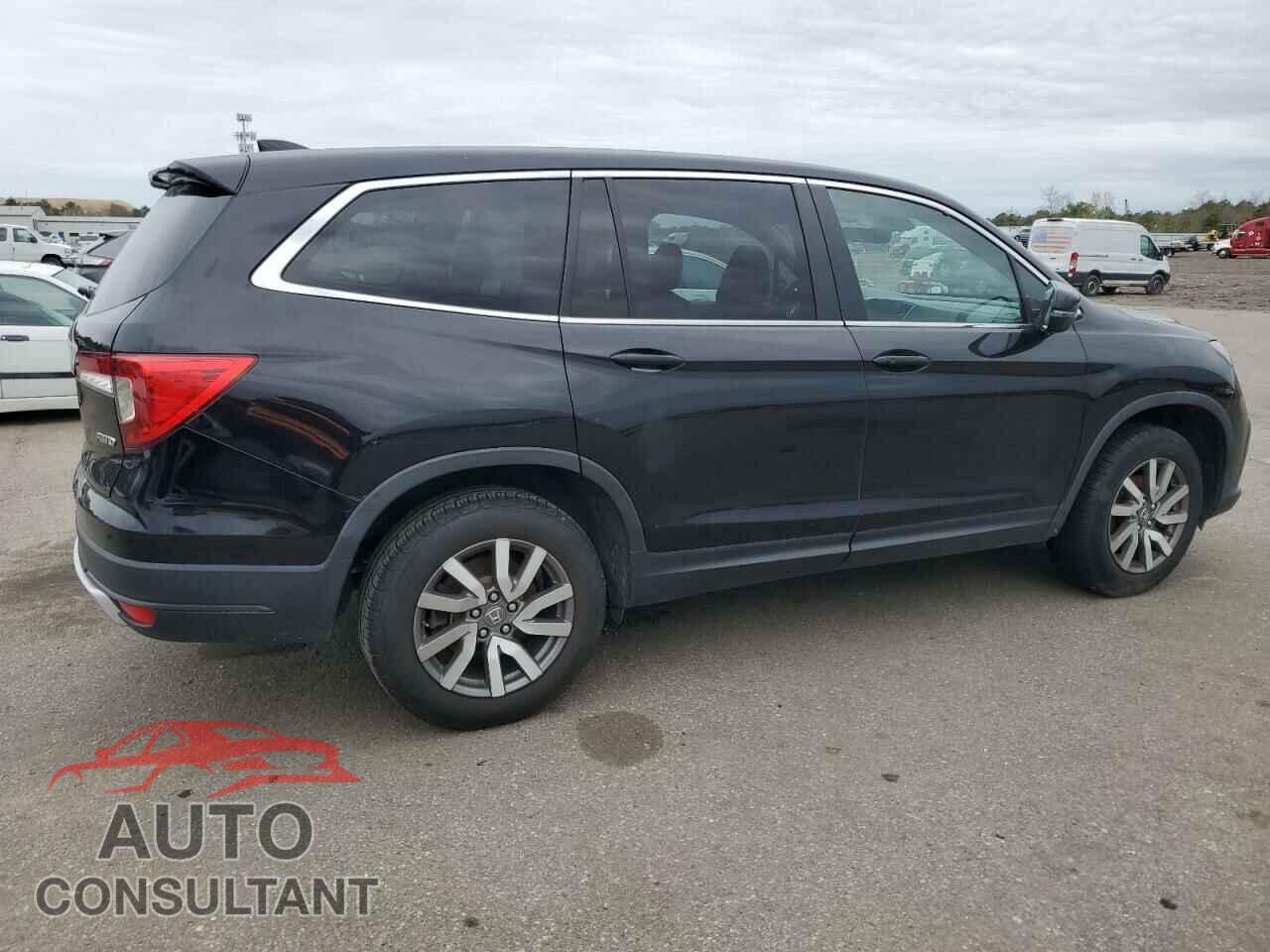 HONDA PILOT 2019 - 5FNYF6H5XKB083753