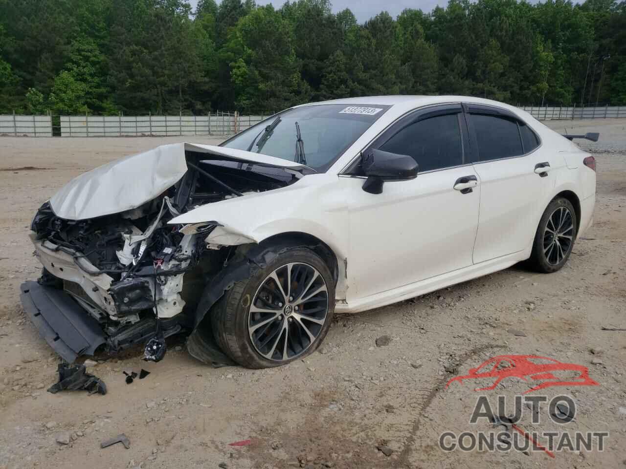 TOYOTA CAMRY 2018 - JTNB11HK3J3051442