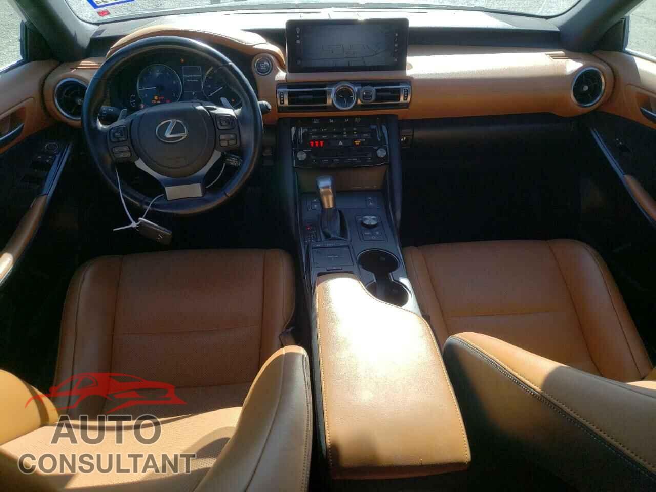 LEXUS IS 2021 - JTHCA1D29M5111908