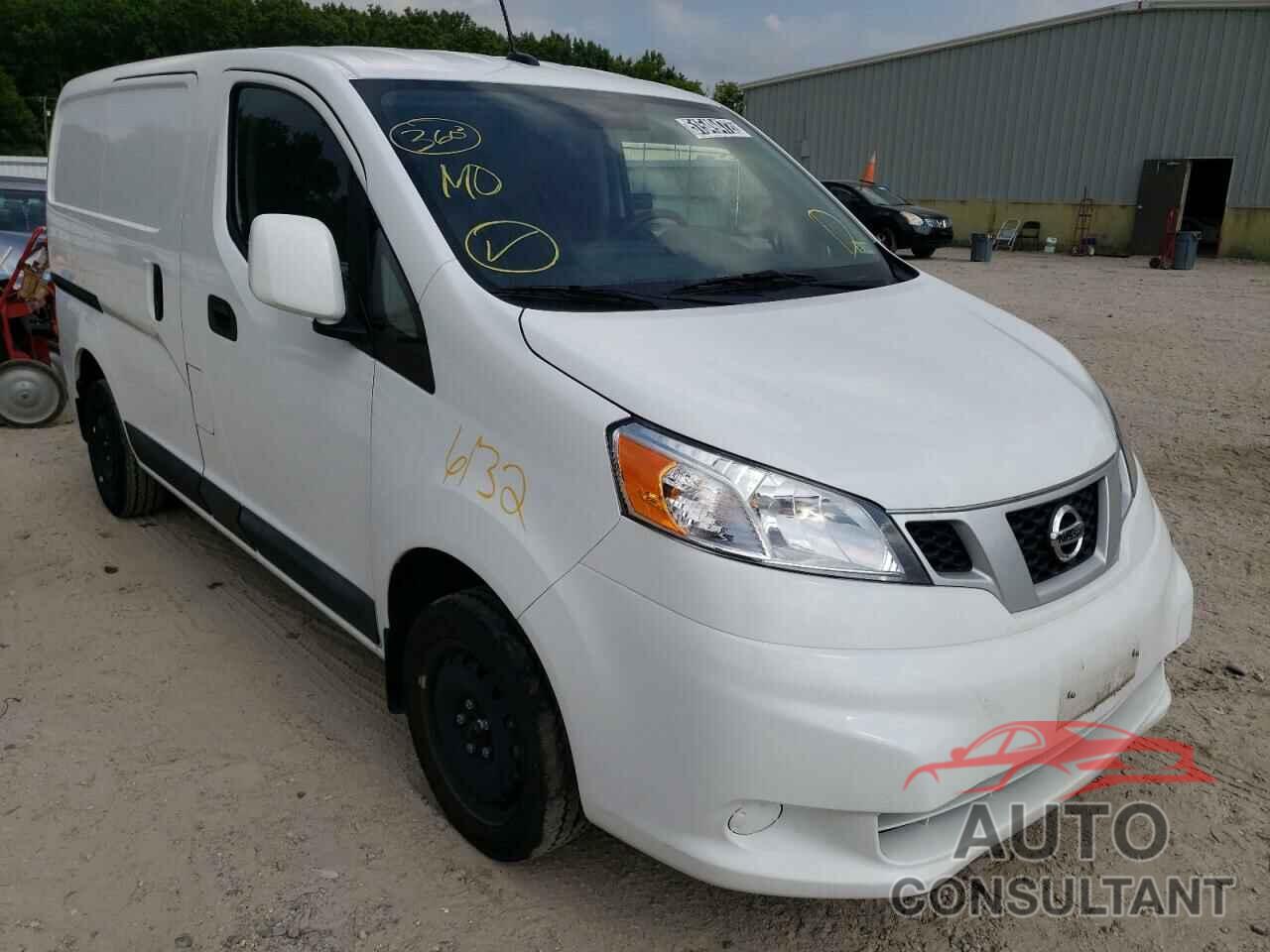 NISSAN NV 2021 - 3N6CM0KN1MK691268