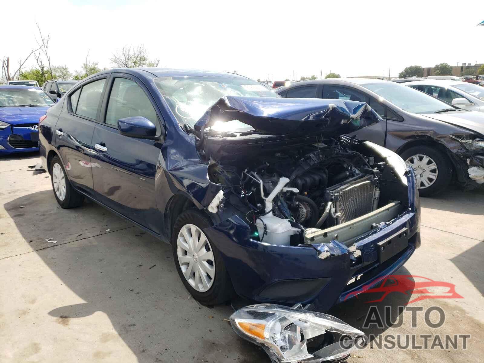 NISSAN VERSA 2019 - 3N1CN7AP4KL872676