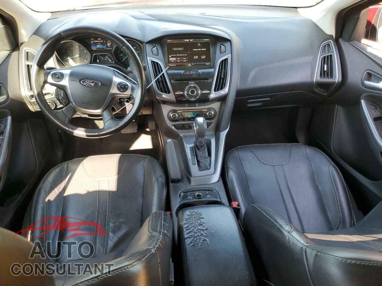 FORD FOCUS 2014 - 1FADP3J23EL240492