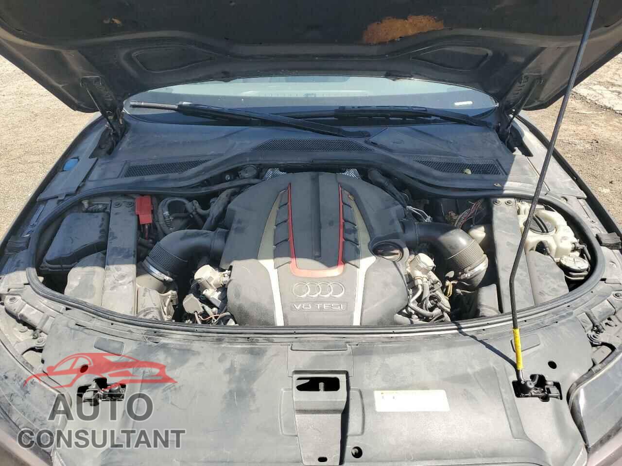 AUDI S8 2013 - WAUD2AFD4DN007731