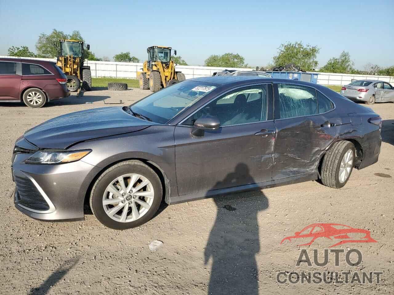 TOYOTA CAMRY 2024 - 4T1C11AK8RU219807