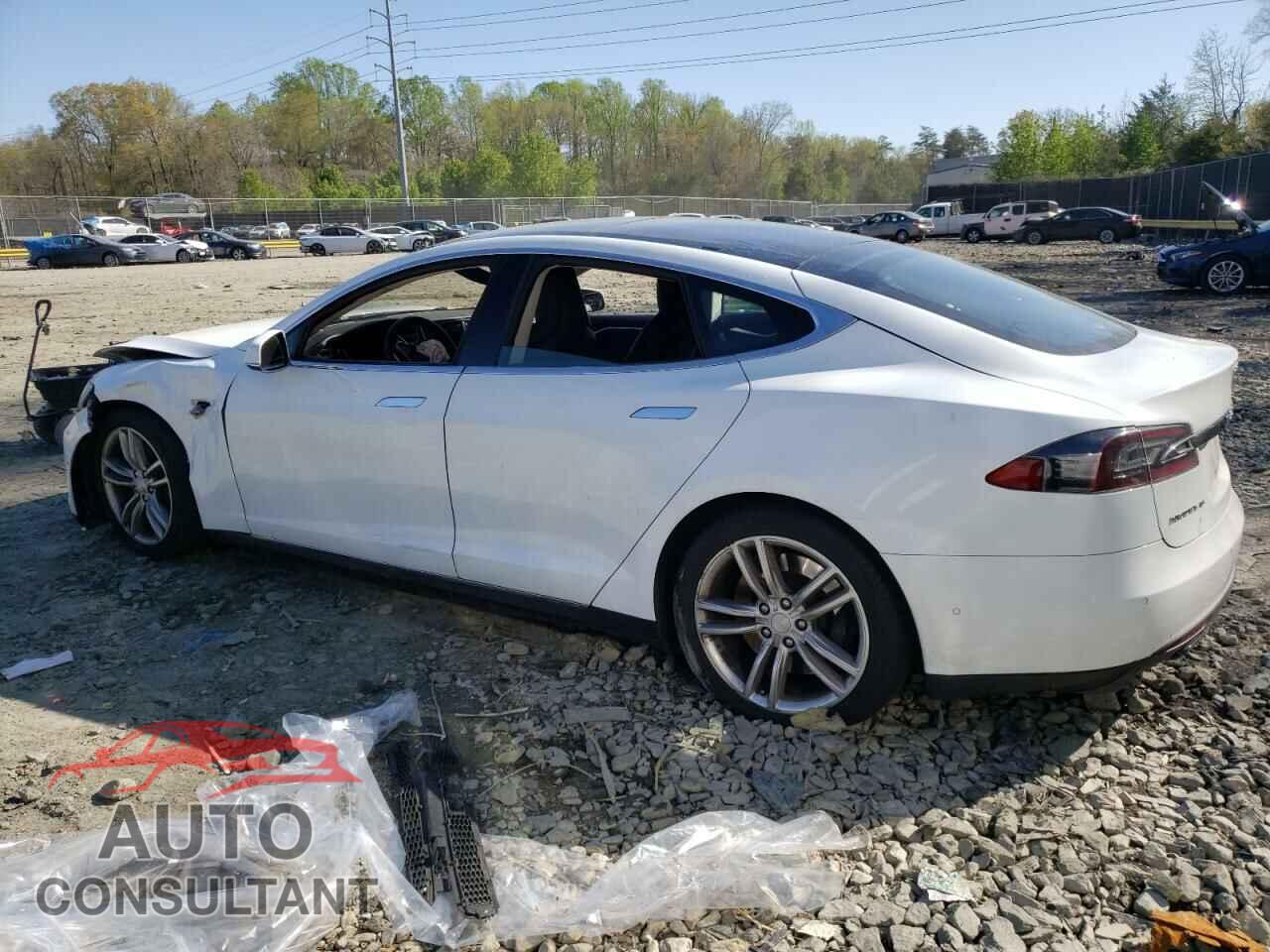 TESLA MODEL S 2015 - 5YJSA1S22FF098016
