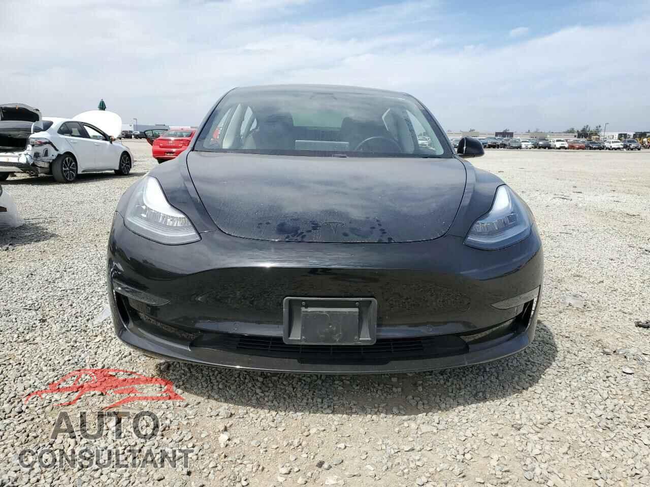 TESLA MODEL 3 2018 - 5YJ3E1EA9JF151993