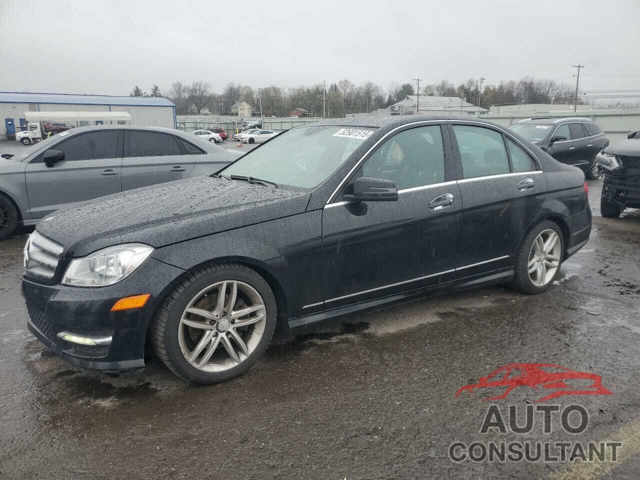 MERCEDES-BENZ C-CLASS 2012 - WDDGF8BB4CA693928