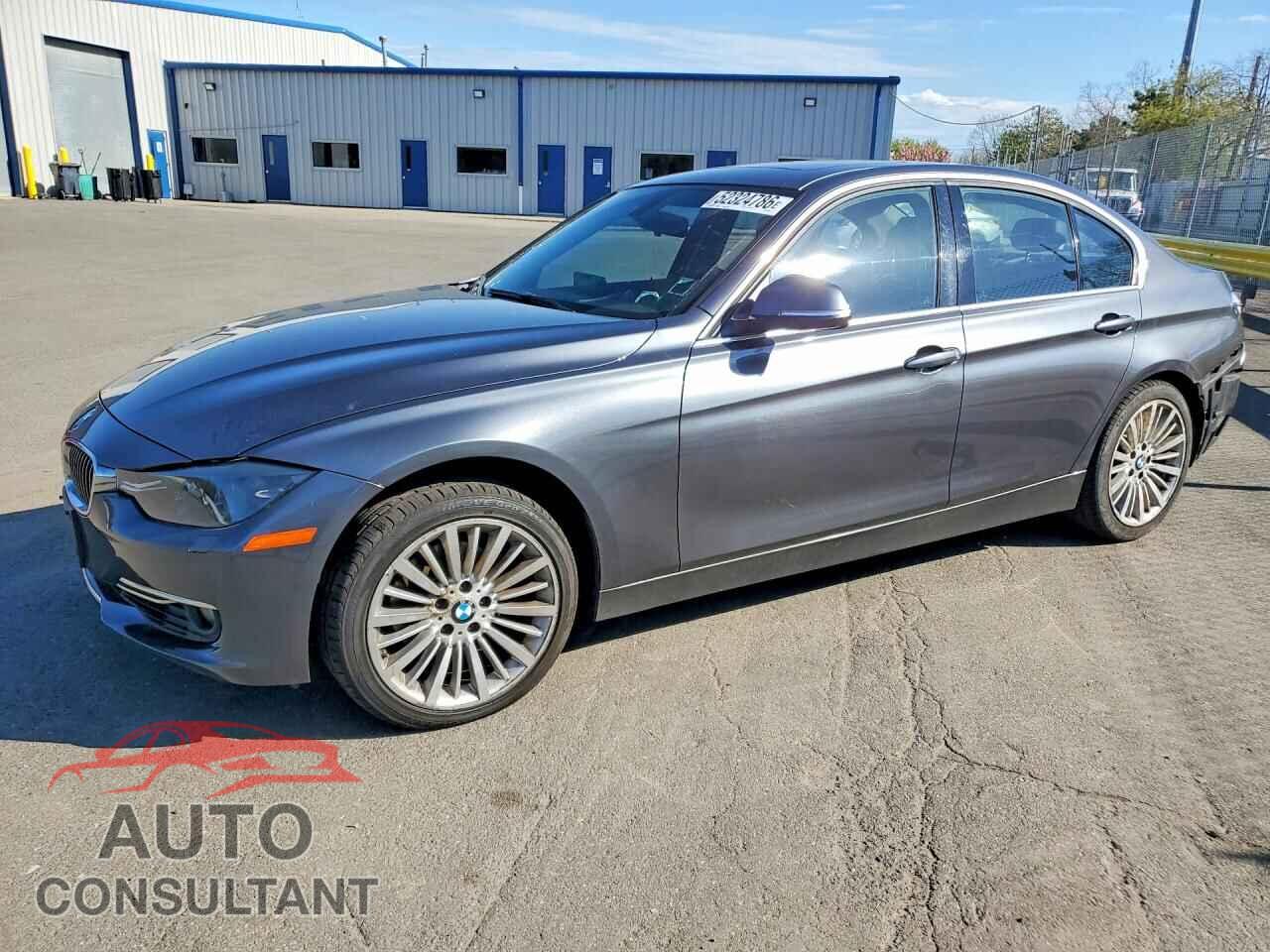 BMW 3 SERIES 2013 - WBA3B5C52DF594442