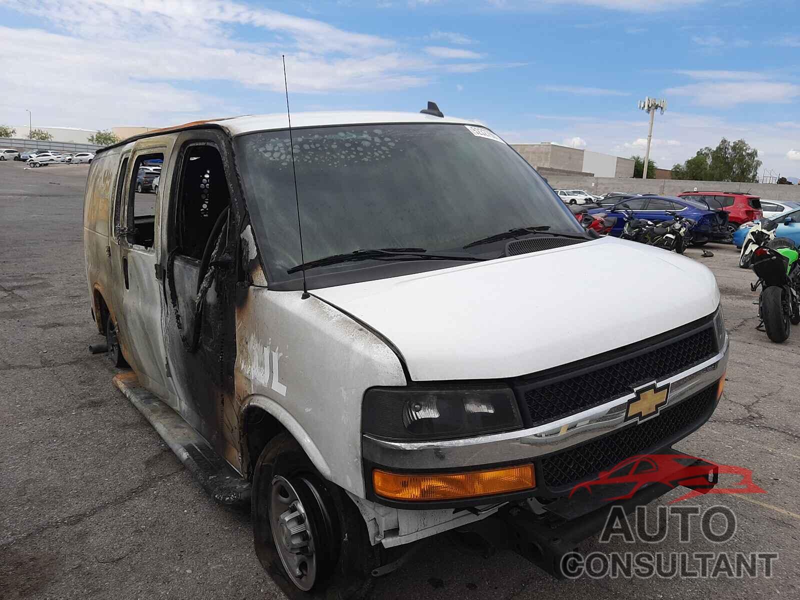 CHEVROLET EXPRESS 2020 - 1GCWGAFG5L1264894