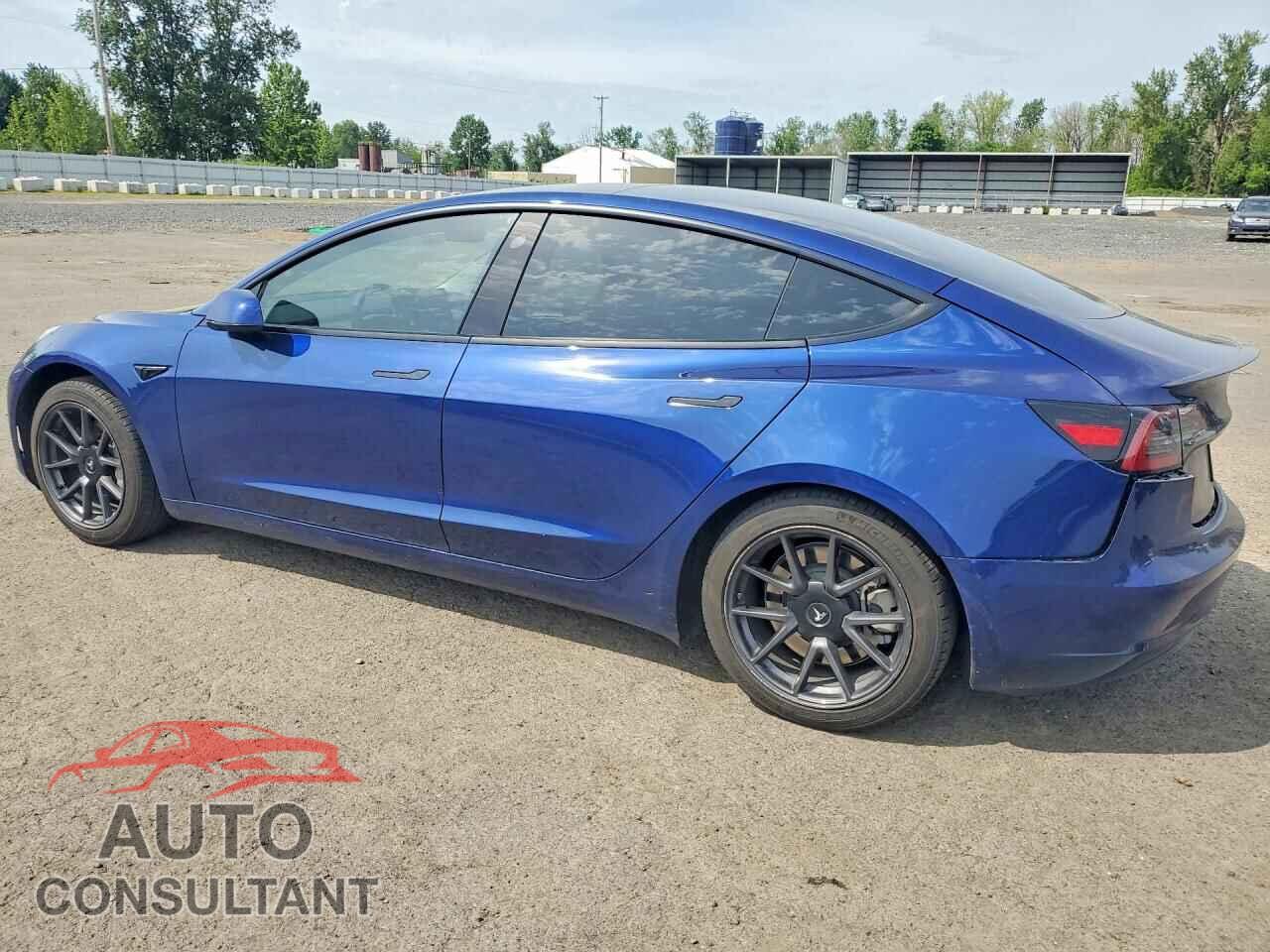 TESLA MODEL 3 2023 - 5YJ3E1EA5PF677577