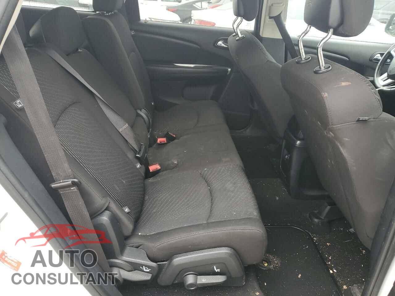 DODGE JOURNEY 2017 - 3C4PDCGB7HT614599