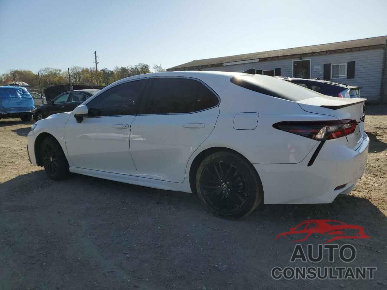 TOYOTA CAMRY 2021 - 4T1G11AK2MU568567
