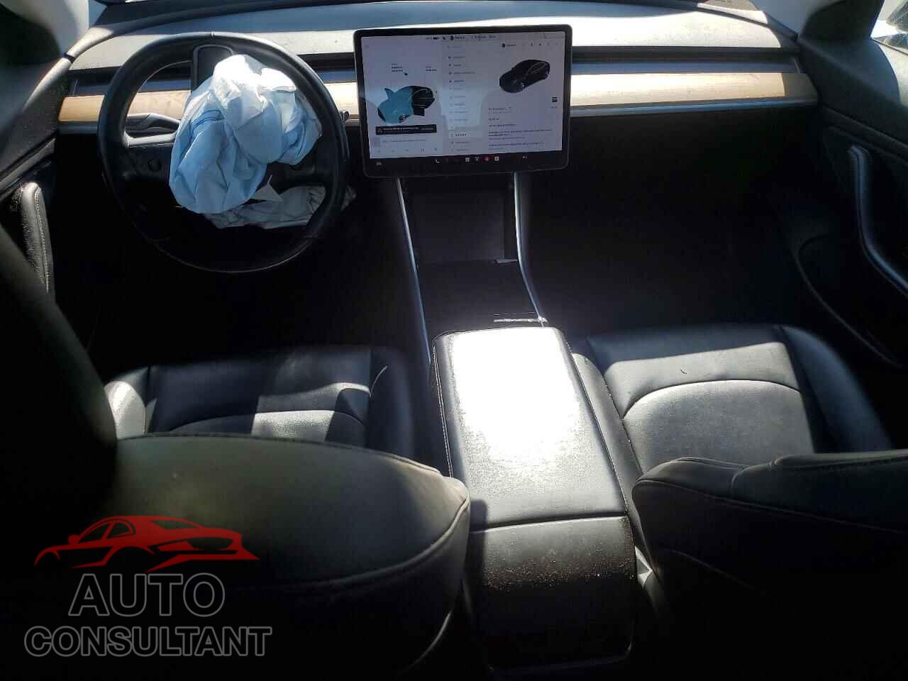 TESLA MODEL 3 2018 - 5YJ3E1EA9JF009305
