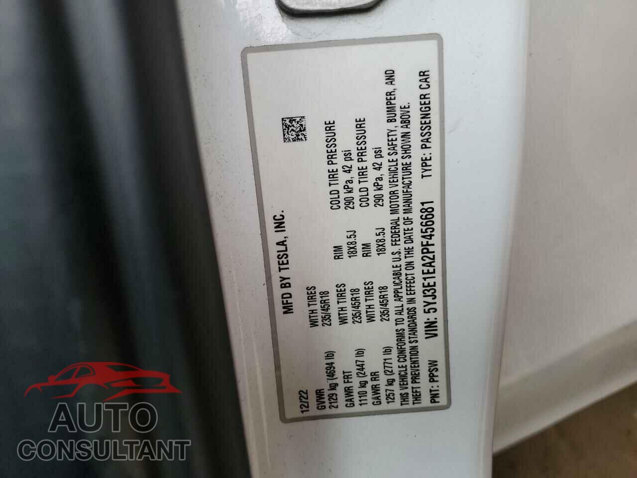 TESLA MODEL 3 2023 - 5YJ3E1EA2PF456681