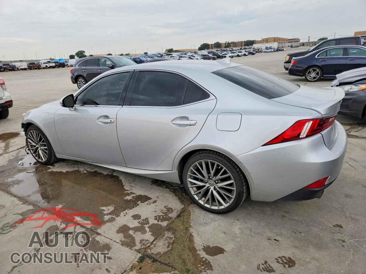 LEXUS IS 2015 - JTHCF1D2XF5027858
