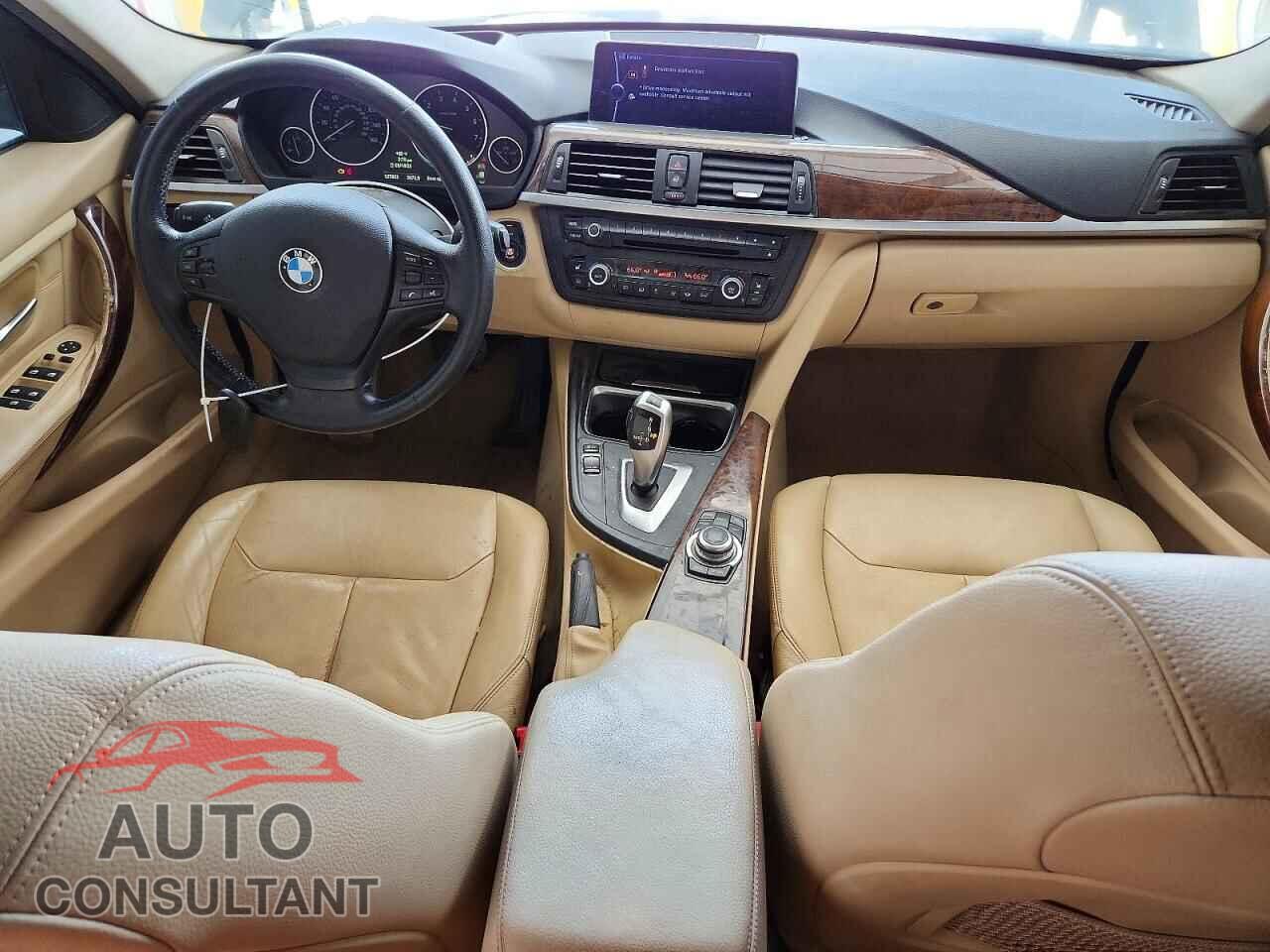 BMW 3 SERIES 2013 - WBA3B3C52DF536643