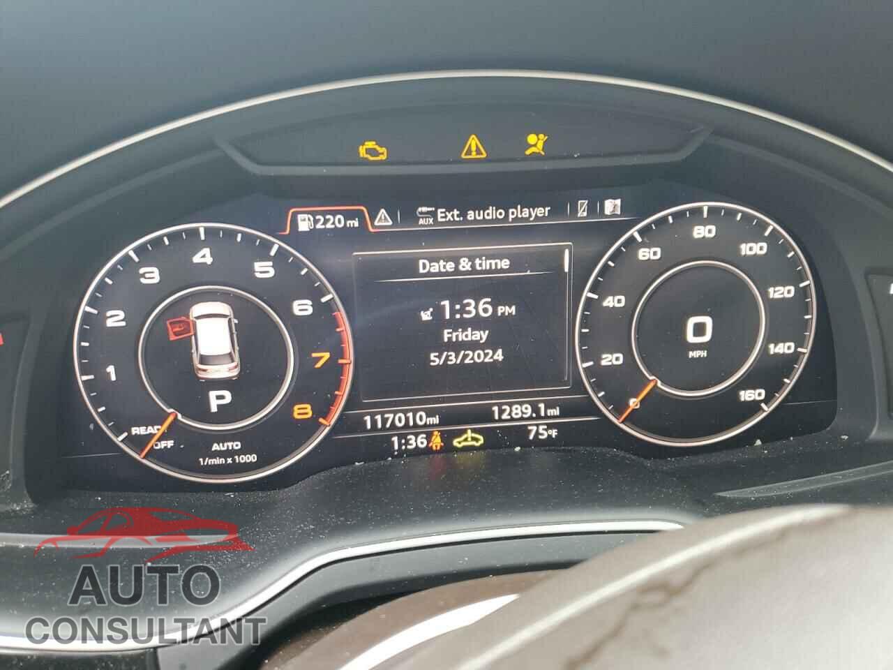 AUDI Q7 2017 - WA1LAAF70HD031896