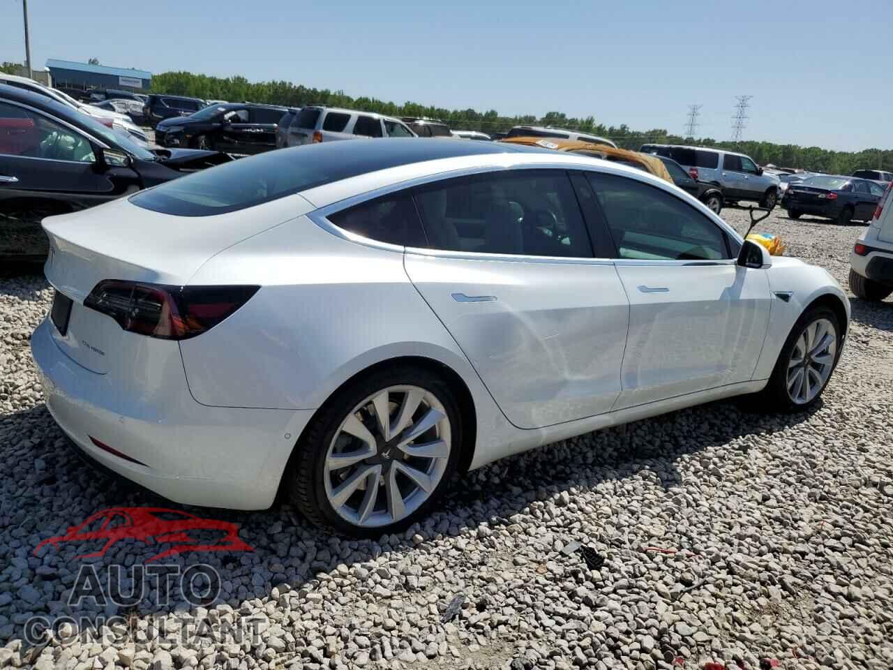 TESLA MODEL 3 2019 - 5YJ3E1EB4KF407015