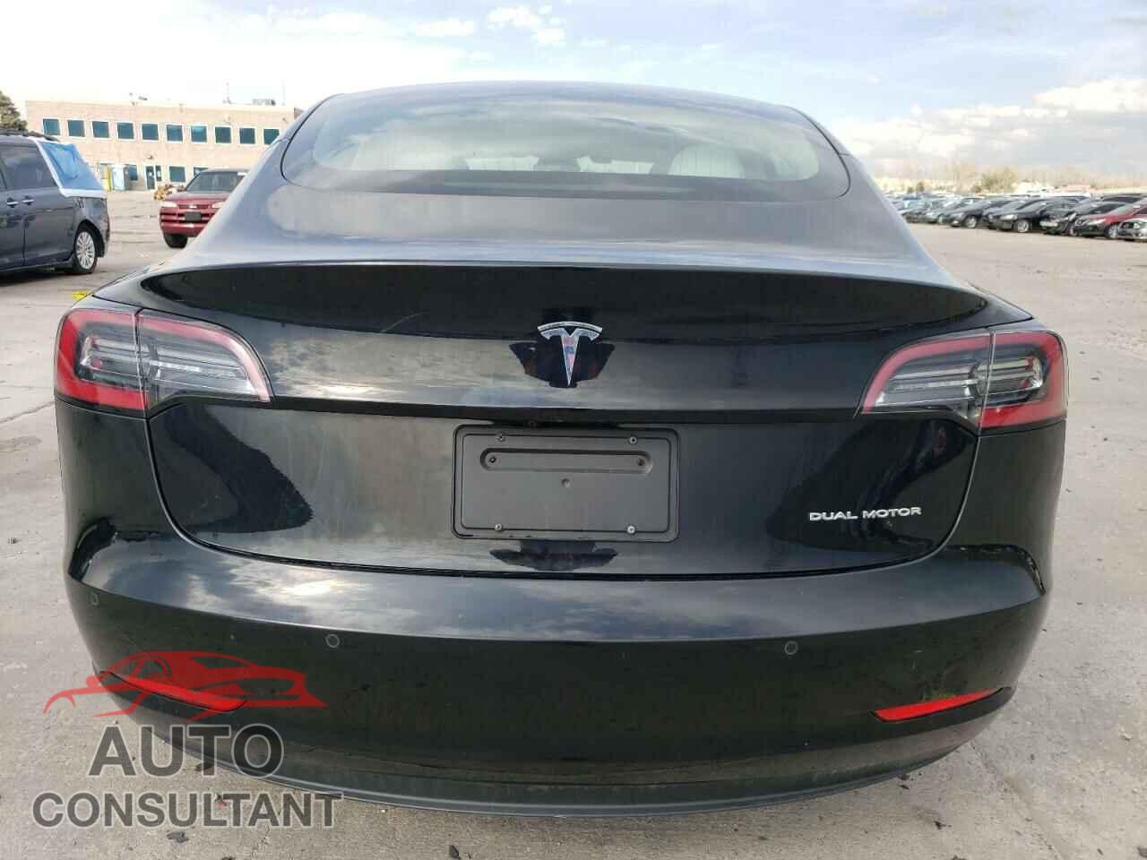 TESLA MODEL 3 2020 - 5YJ3E1EB6LF769672