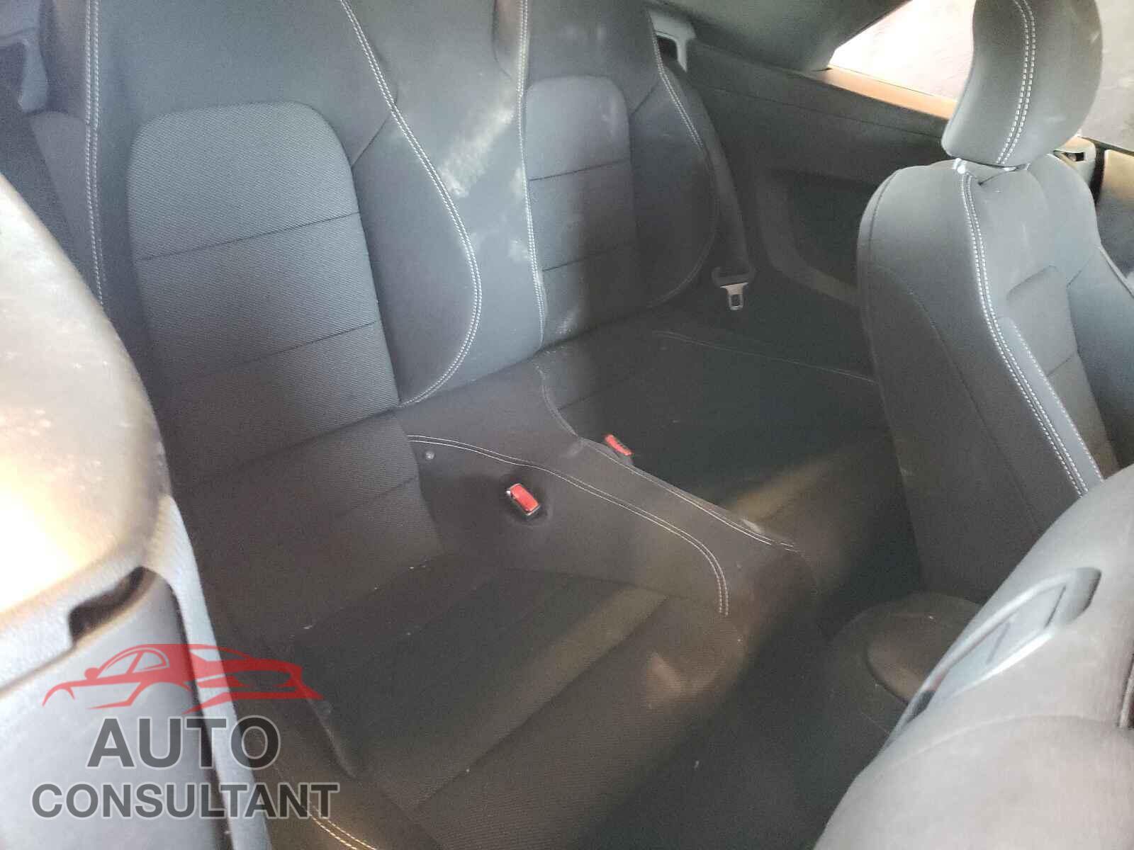FORD MUSTANG 2017 - 1FATP8EM5H5263673