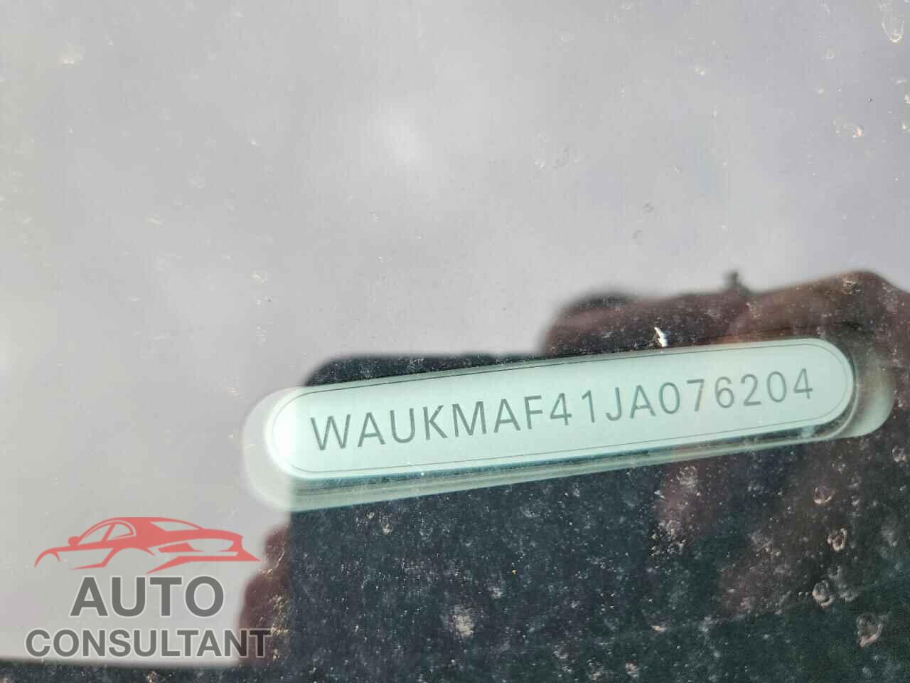 AUDI A4 2018 - WAUKMAF41JA076204