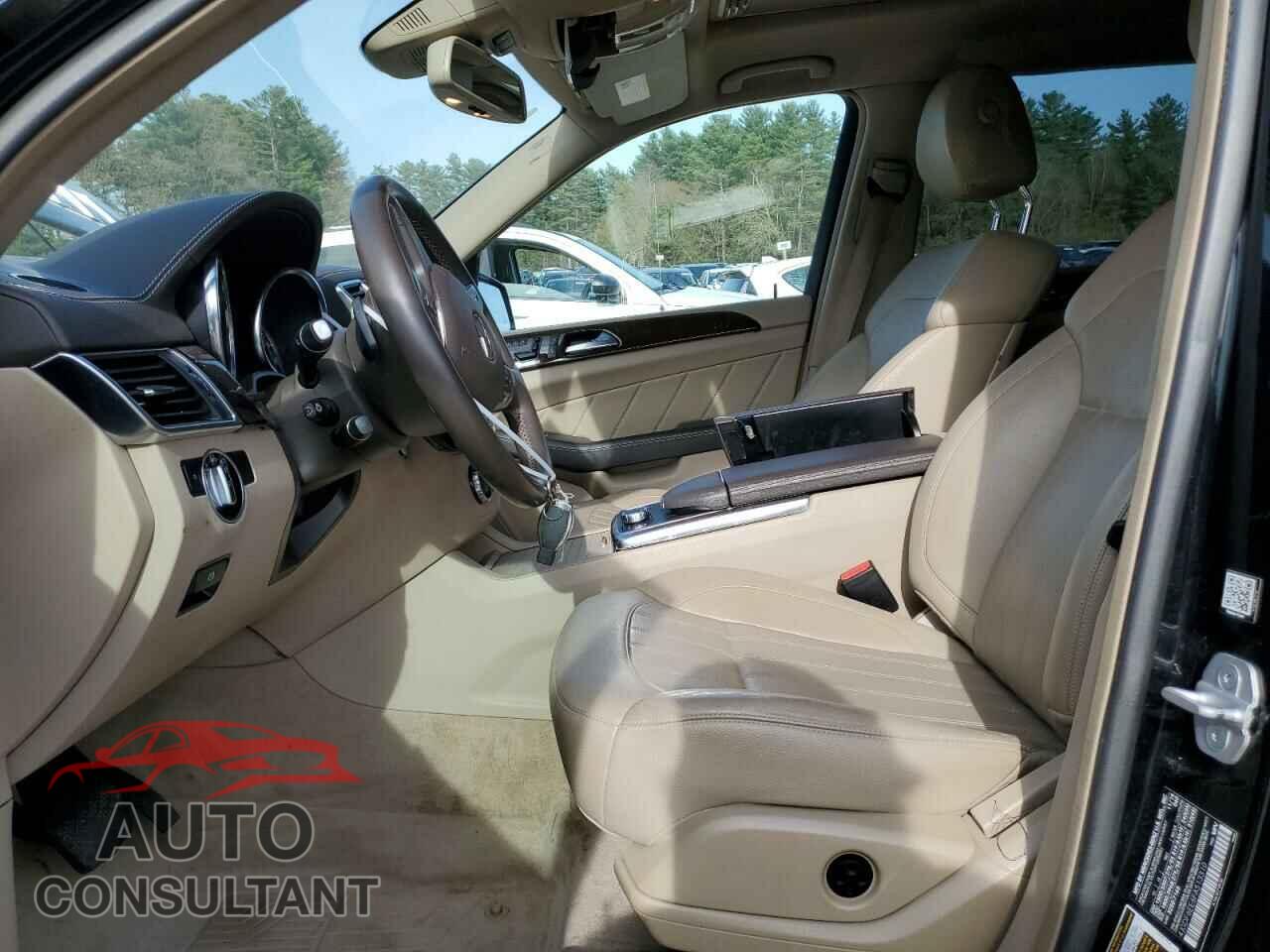 MERCEDES-BENZ GL-CLASS 2015 - 4JGDF6EE6FA513310