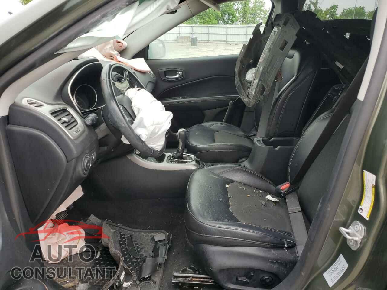 JEEP COMPASS 2018 - 3C4NJDBB2JT139026