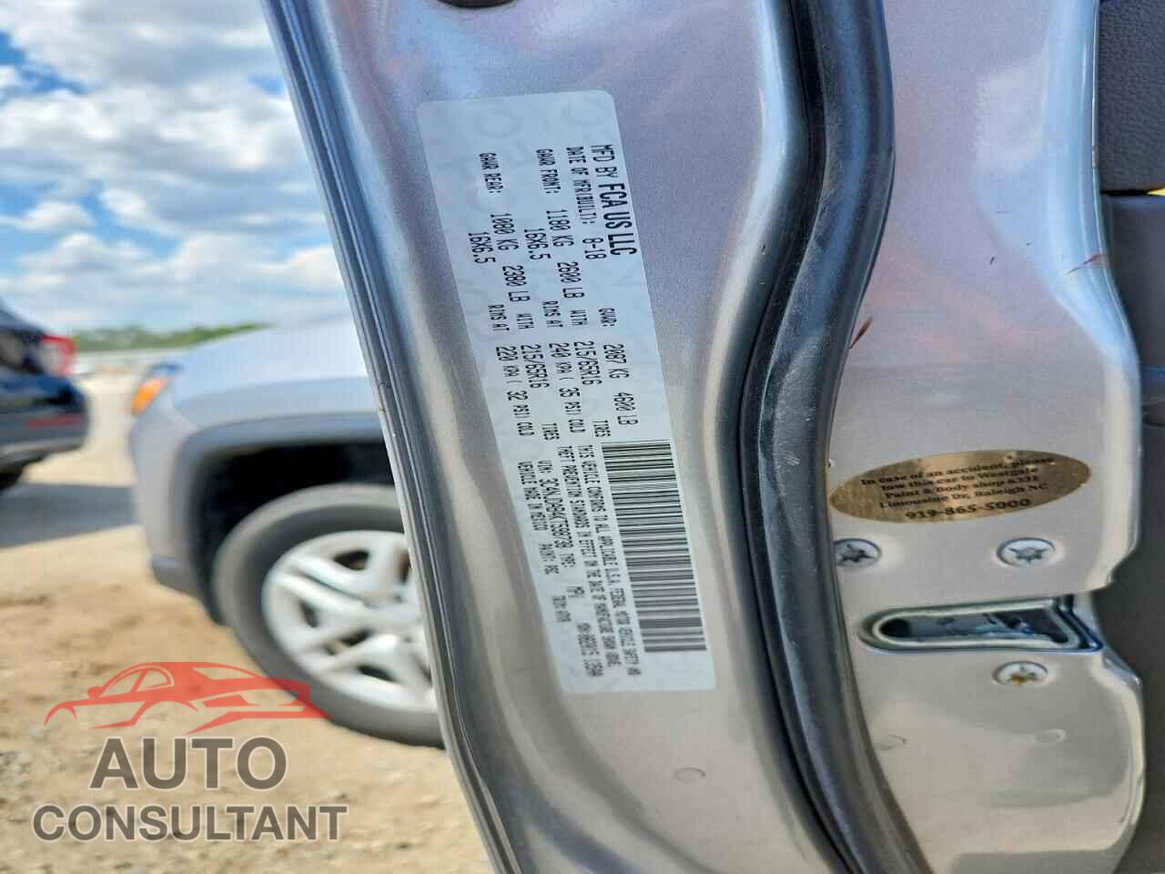 JEEP COMPASS 2019 - 3C4NJDAB4KT598738