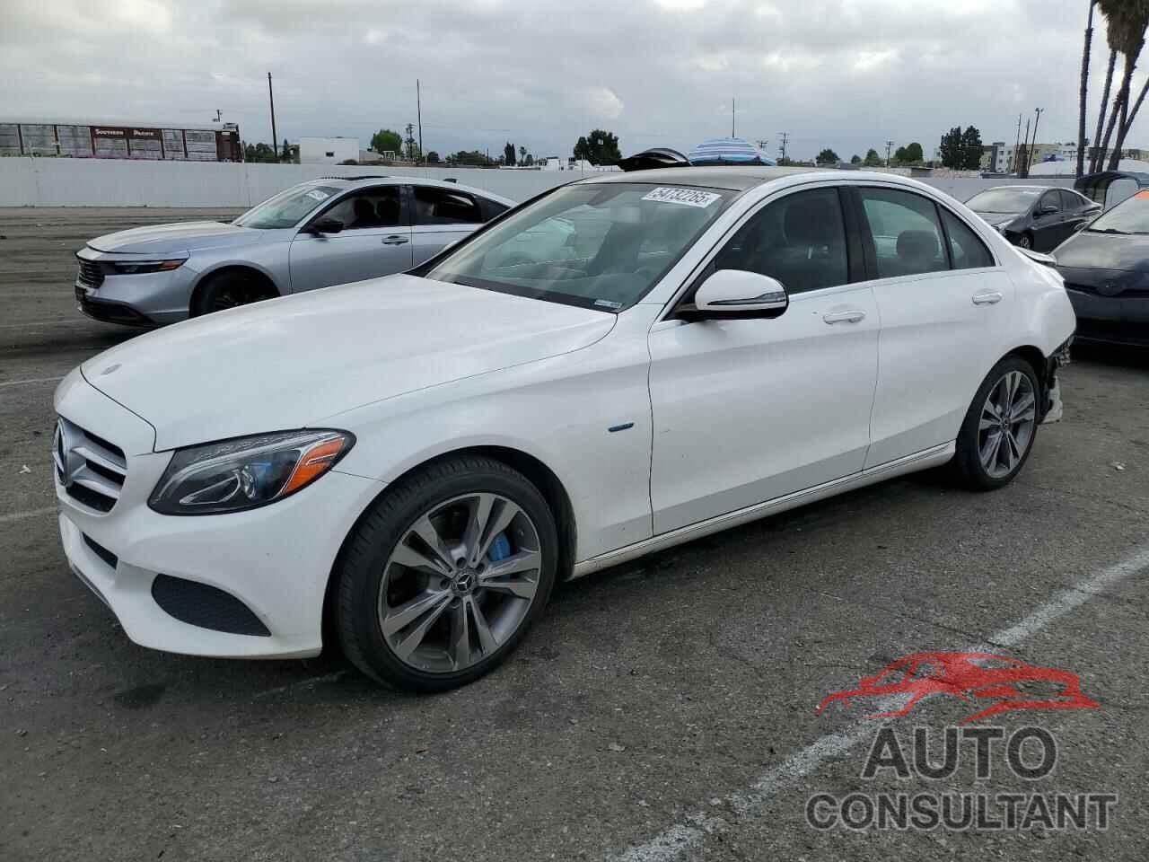 MERCEDES-BENZ C-CLASS 2017 - 55SWF4HB9HU223980