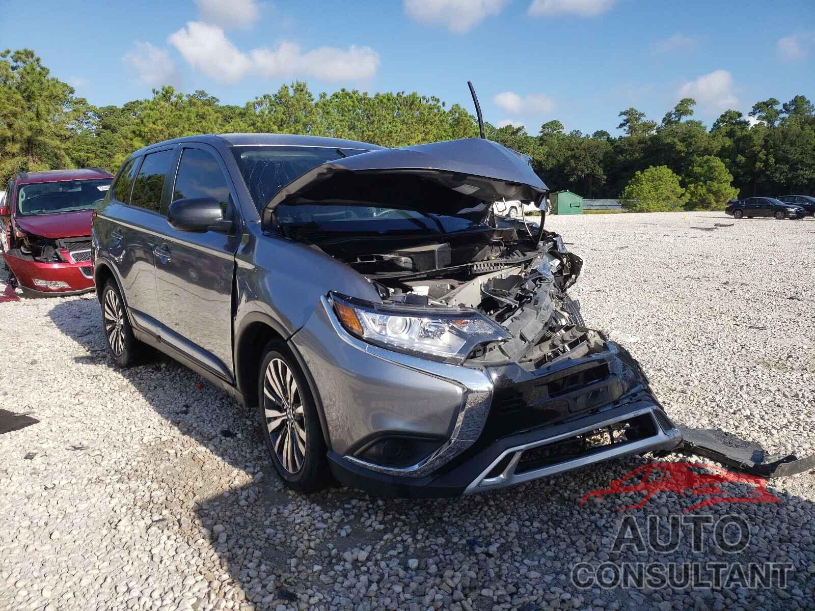 MITSUBISHI OUTLANDER 2019 - JA4AD2A39KZ029776