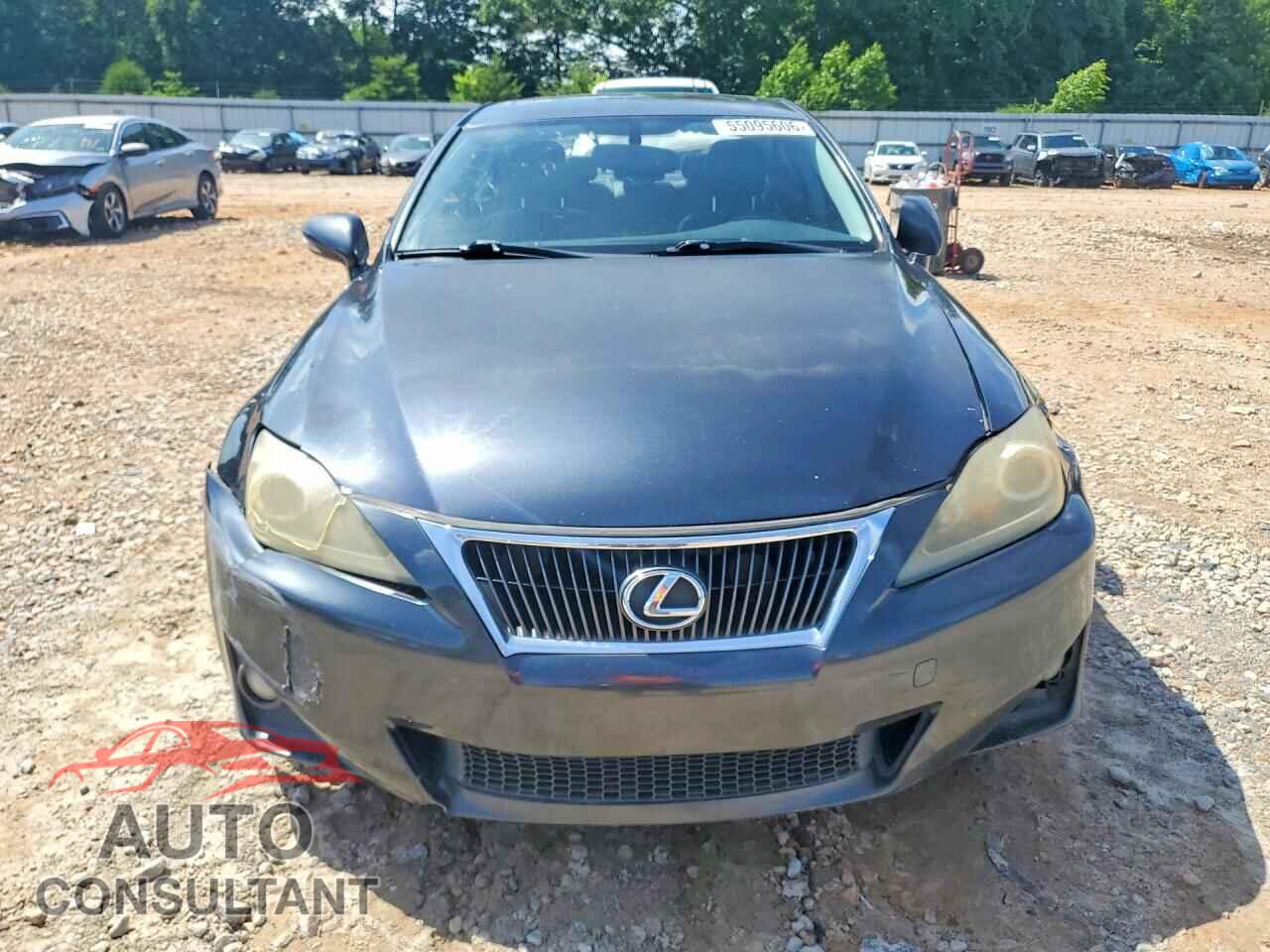 LEXUS IS 2011 - JTHBF5C29B5141073