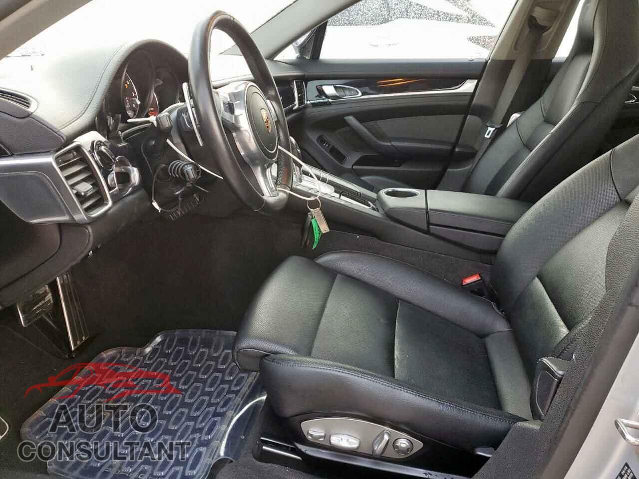 PORSCHE PANAMERA 2016 - WP0AA2A72GL006108