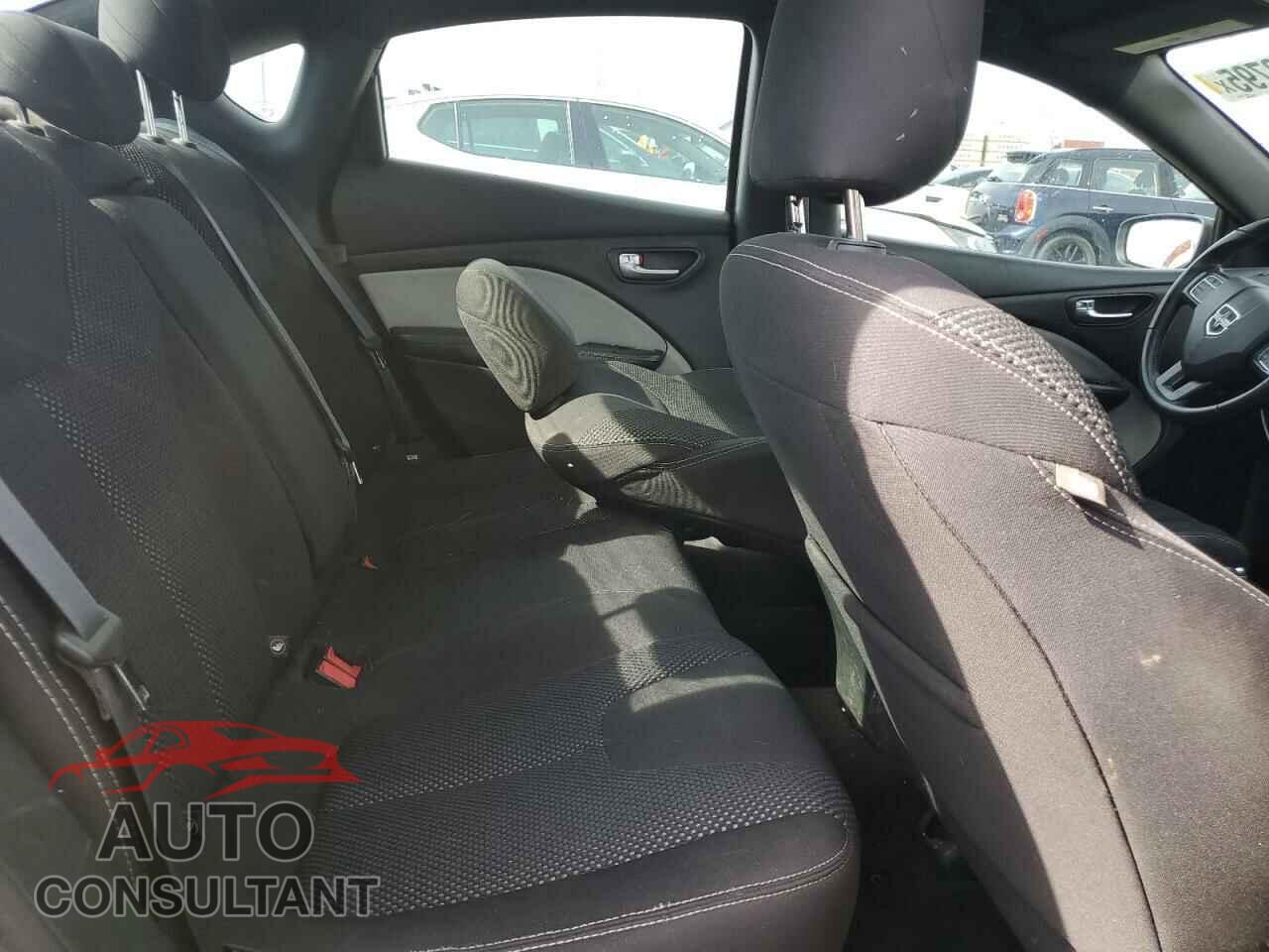 DODGE DART 2015 - 1C3CDFBB7FD201130