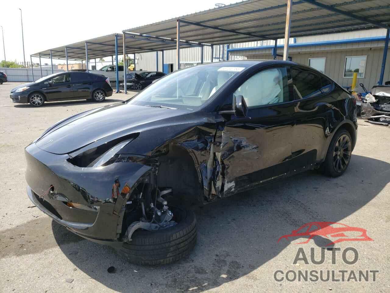 TESLA MODEL Y 2023 - 7SAYGAEE9PF888495