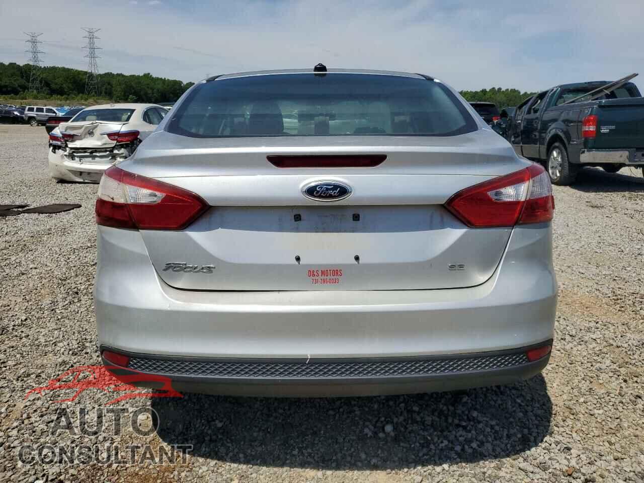 FORD FOCUS 2014 - 1FADP3F27EL277537