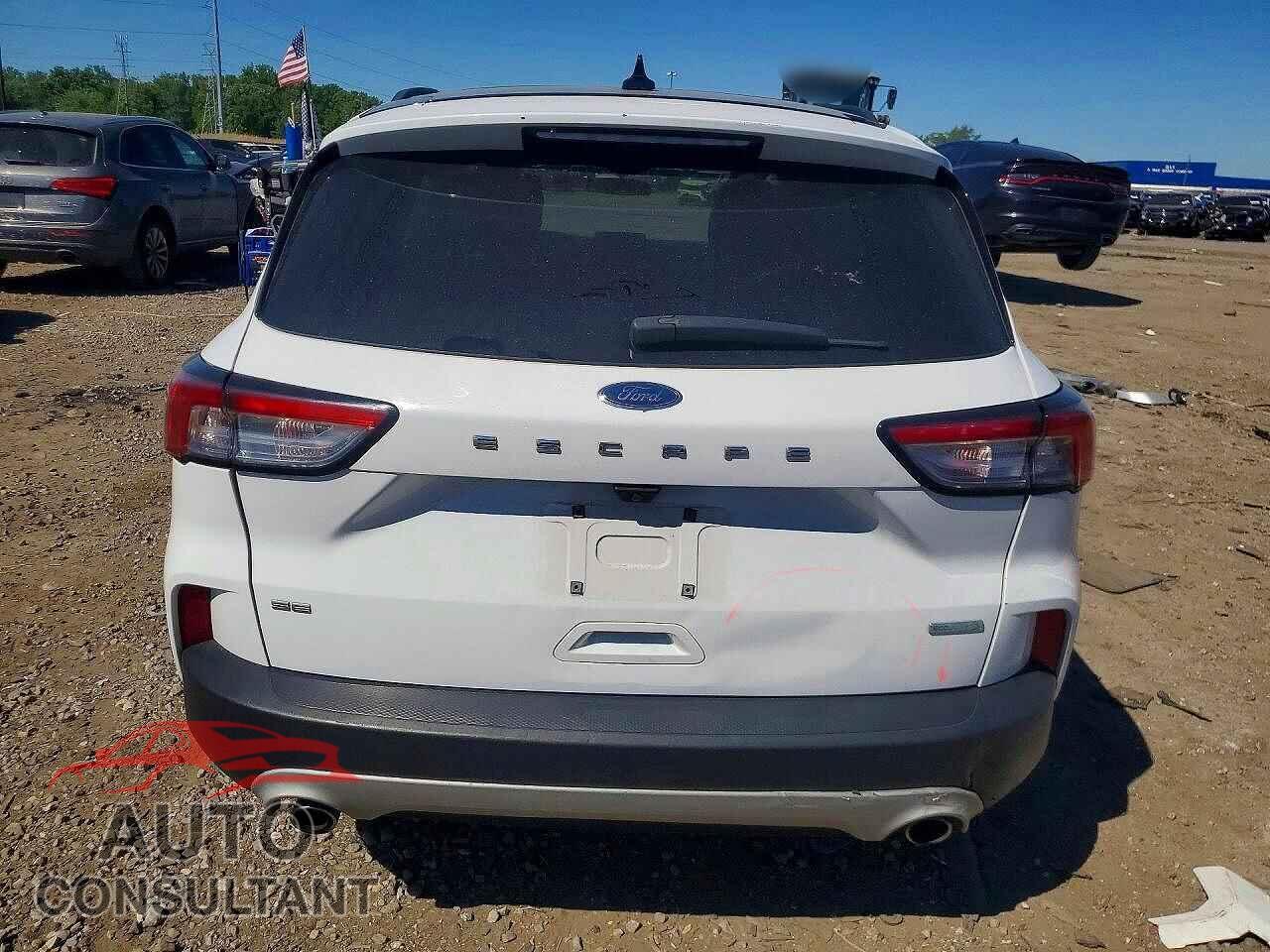 FORD ESCAPE 2020 - 1FMCU0G63LUA38536
