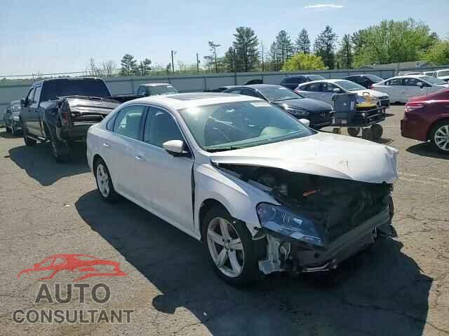 VOLKSWAGEN PASSAT 2012 - 1VWBP7A31CC084951